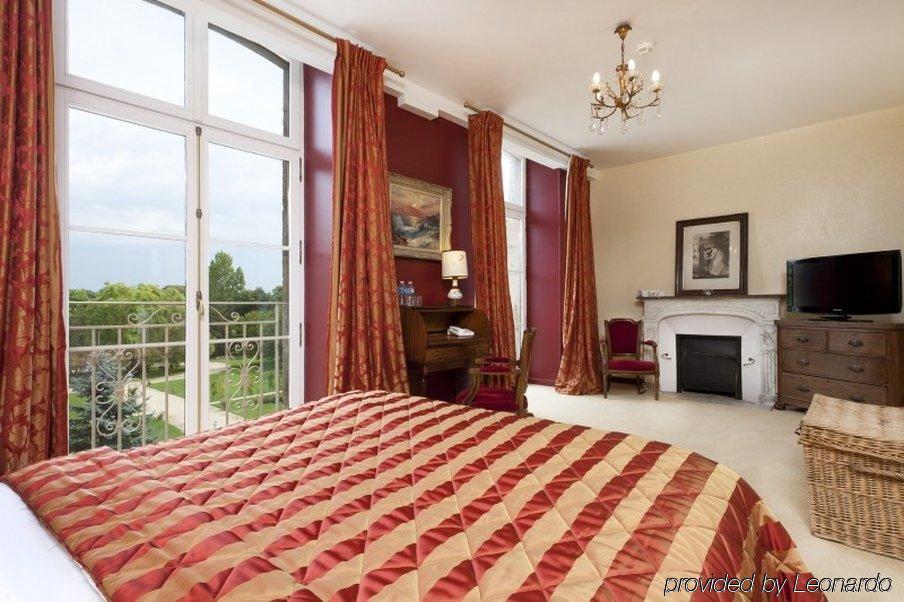 Chateau Hotel Du Colombier Сен-Мало Номер фото